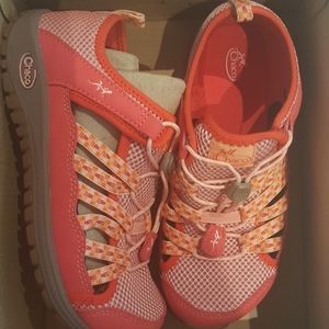 Girls Chaco Size 3